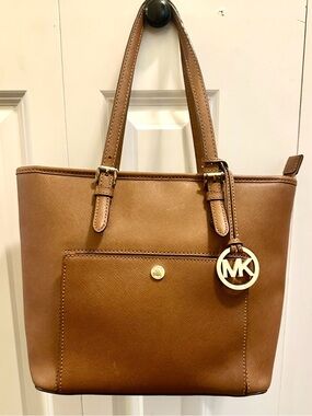Michael Kors Jet Set Brown Saffiano Leather Tote Bag Gold MK Charm Large
